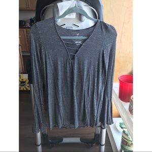 AEO Striped Long Sleeve w Bell Sleeve Size M